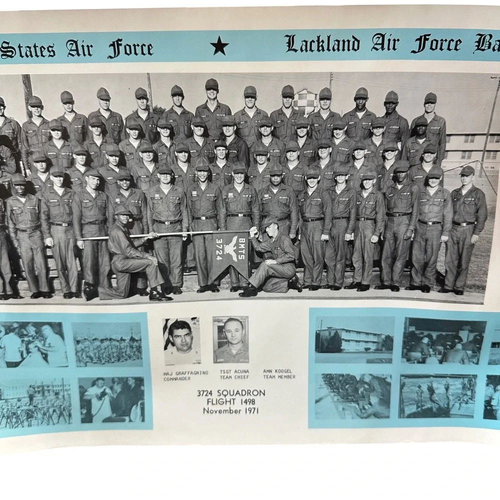 US Air Force Training photo Nov 1971 Lackland Base Squadron 3724 Flight 1498